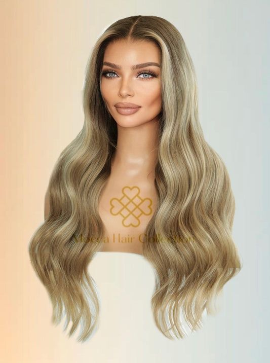 Ash blonde wig with money pieces