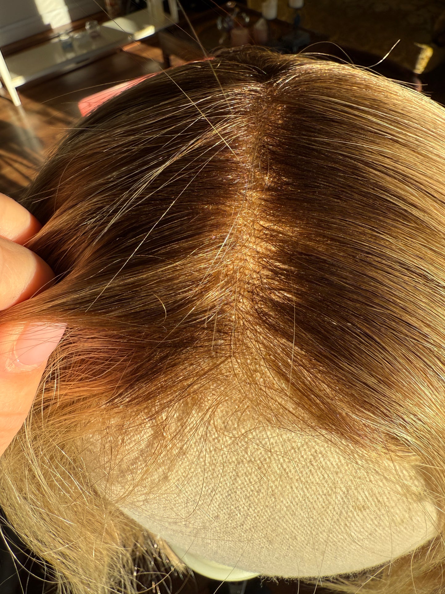 Blonde wig (please note that the roots are not bleached)