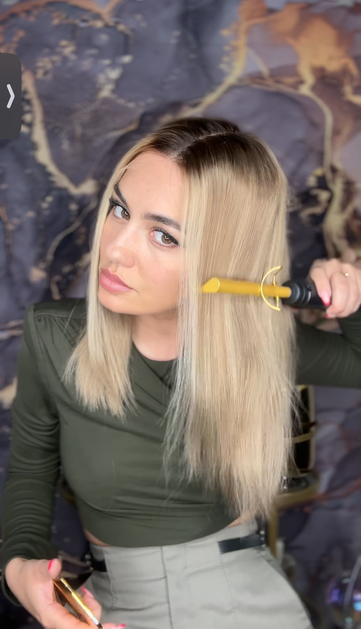 Blonde wig (please note that the roots are not bleached)