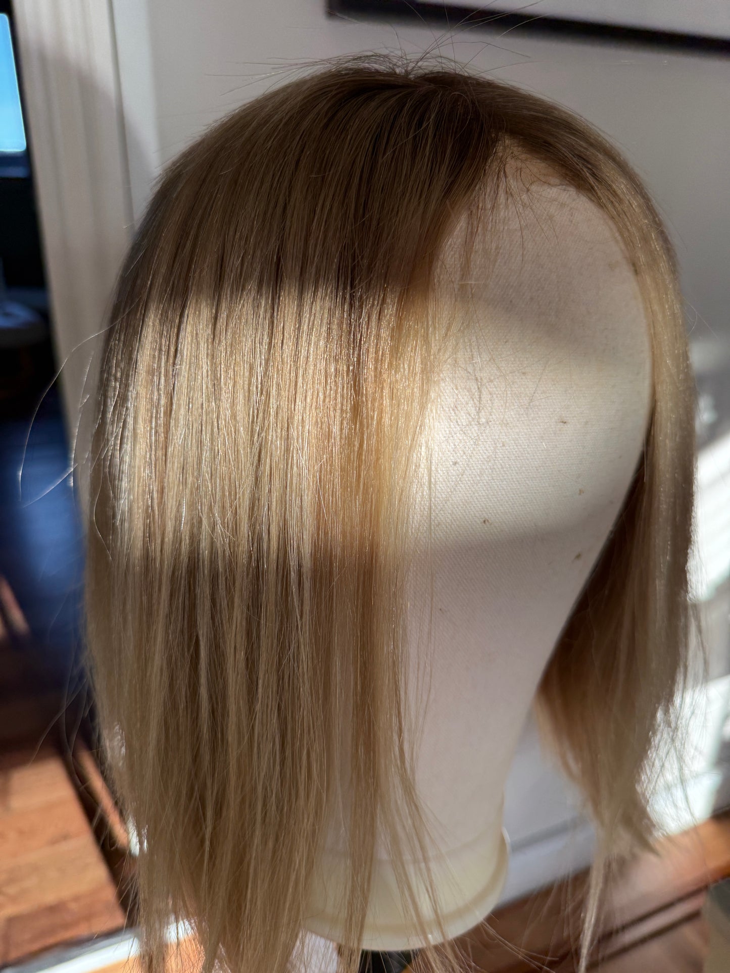 Blonde wig (please note that the roots are not bleached)